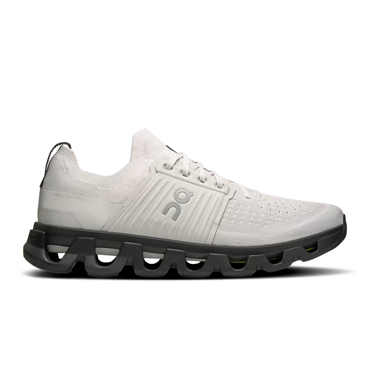 Zapatillas Unisex Cloudswift 4 - Blanco y Negro